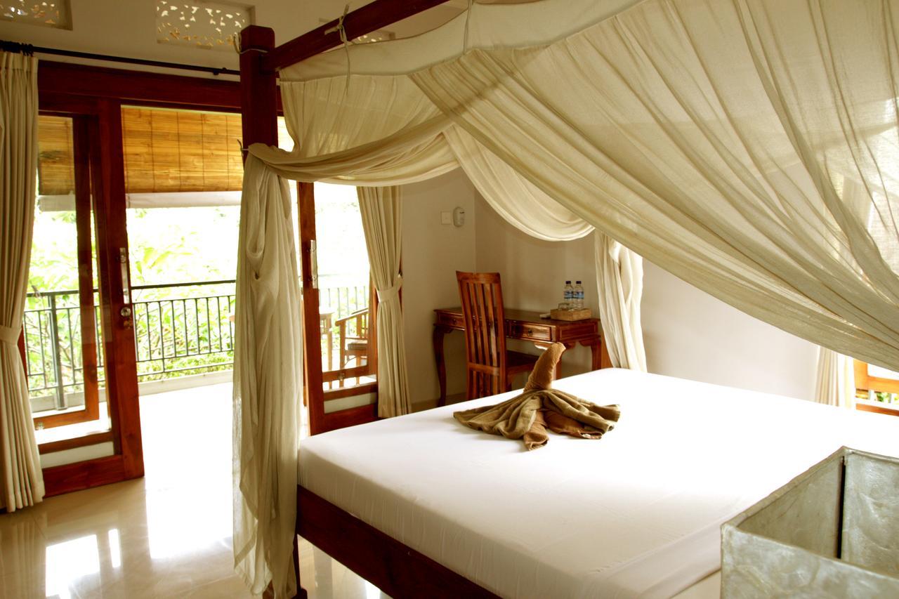 Suryadina Guest House Ubud Exteriör bild
