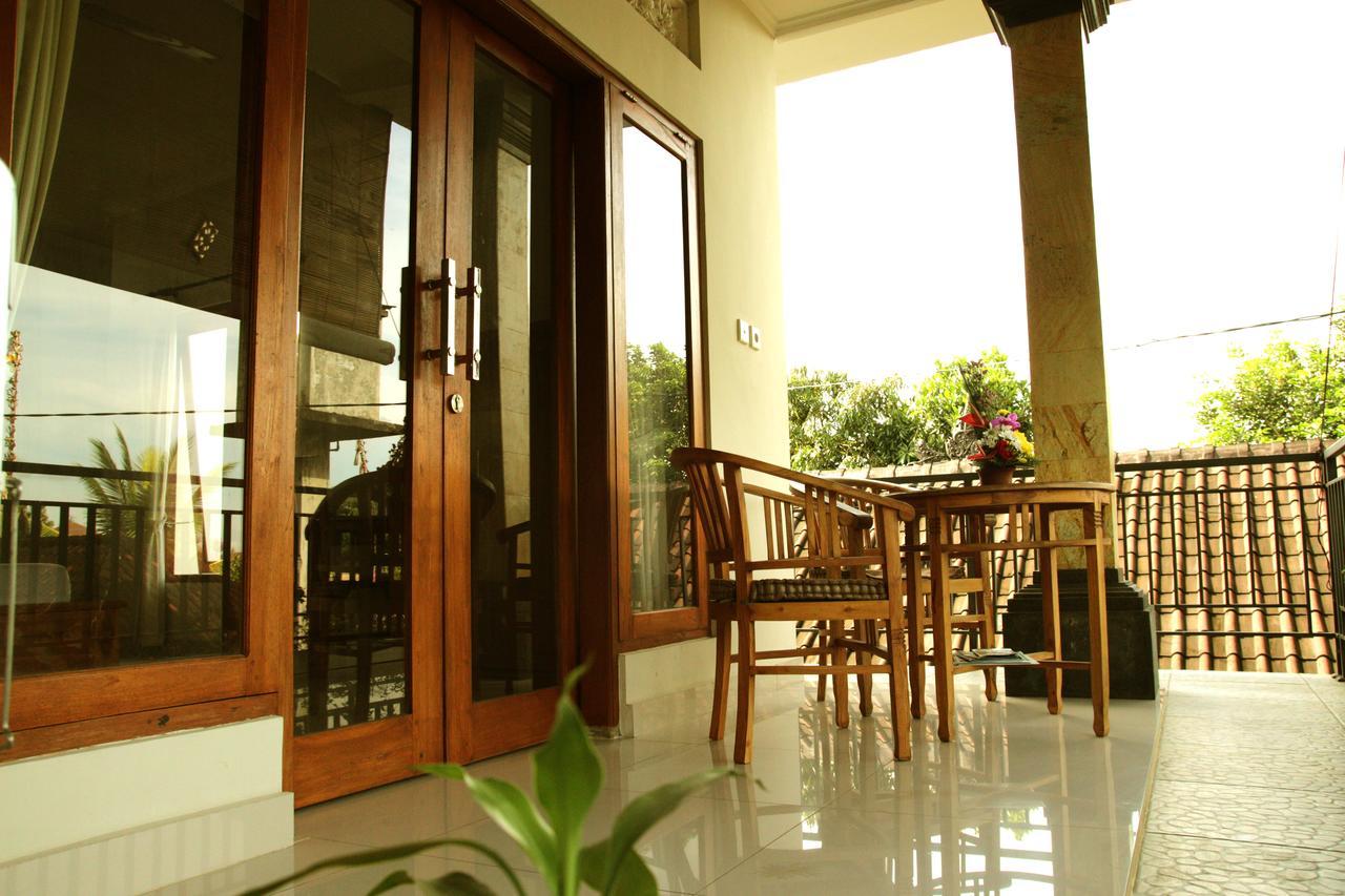 Suryadina Guest House Ubud Exteriör bild